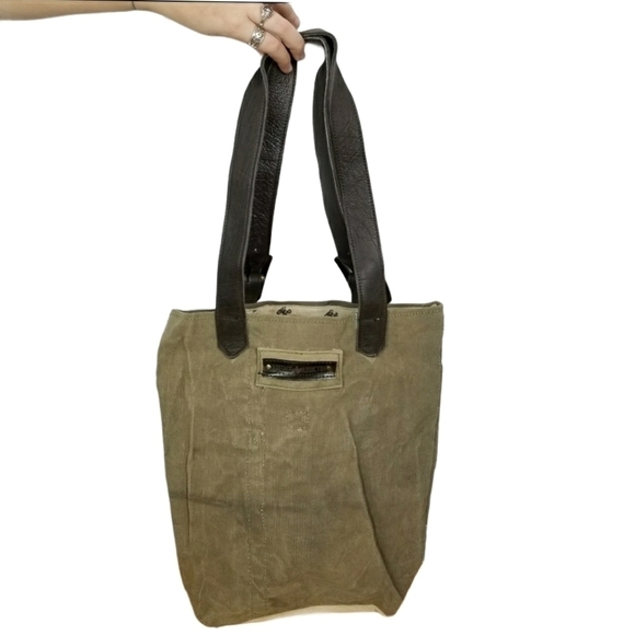 Vintage Addiction bucket bag made from vintage military tents New - Picture 2 of 5